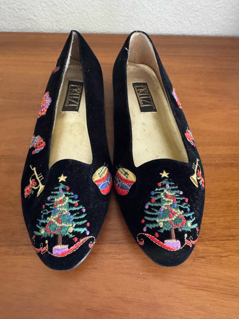 Pritzi Black Velvet Embroidered Christmas Tree Loafers